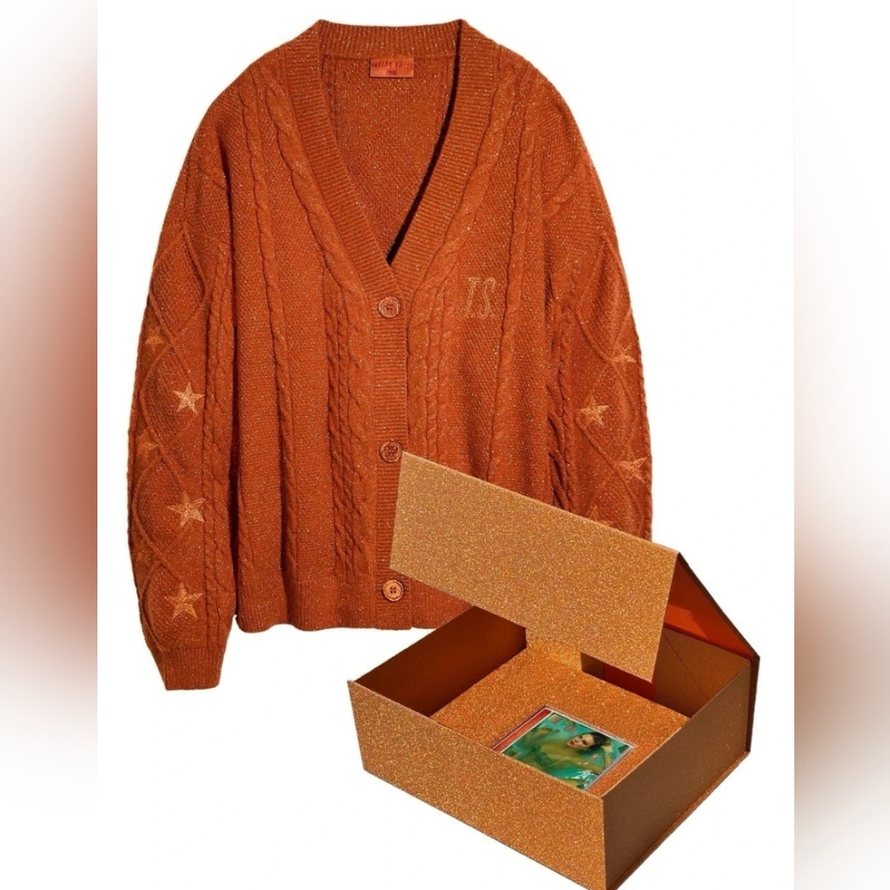 Taylor Swift Life Of A Showgirl Collector Set  CD &Cardigan Sweater
